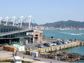 下関唐戸魚市場
